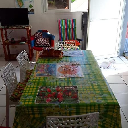 Appartement Pinpin à Pointe-Noire Extérieur photo